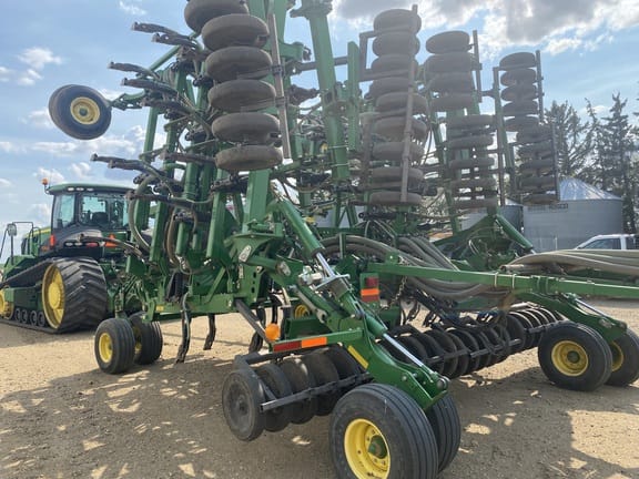 2013 John Deere 1830