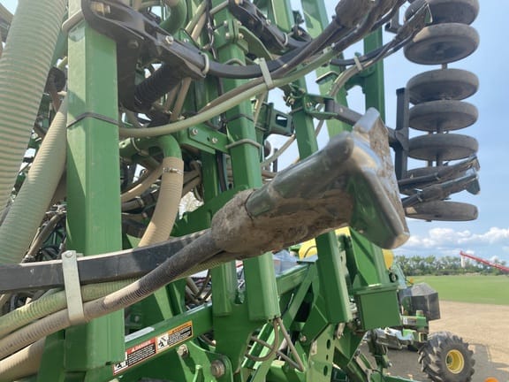 2013 John Deere 1830