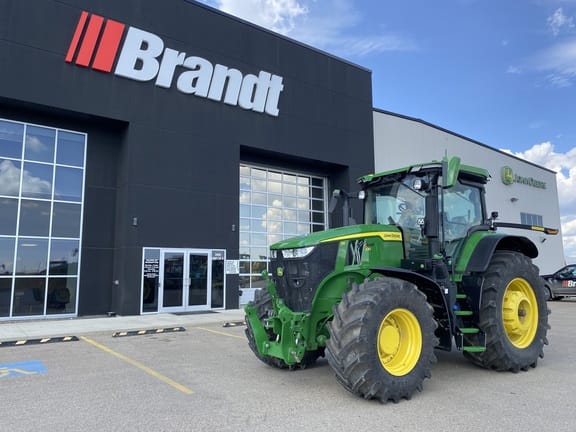 2023 John Deere 7R 230