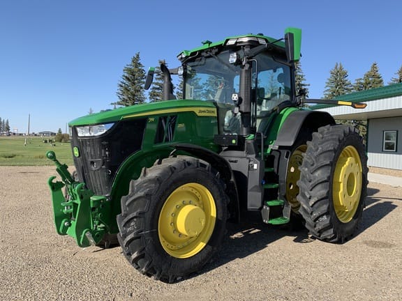 2023 John Deere 7R 250