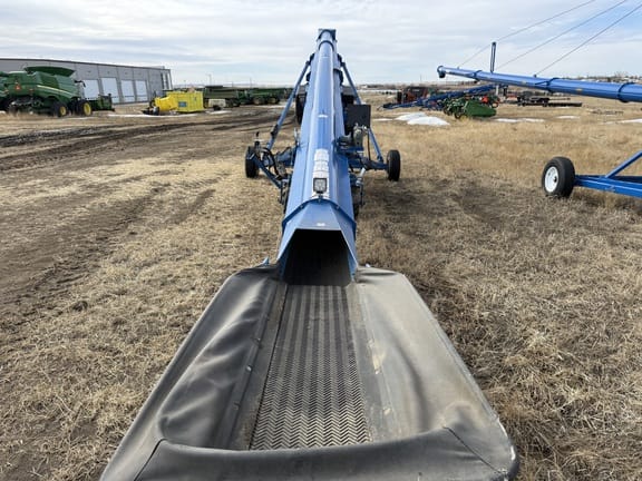 2023 Brandt 2055LP