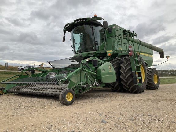 2017 John Deere S680