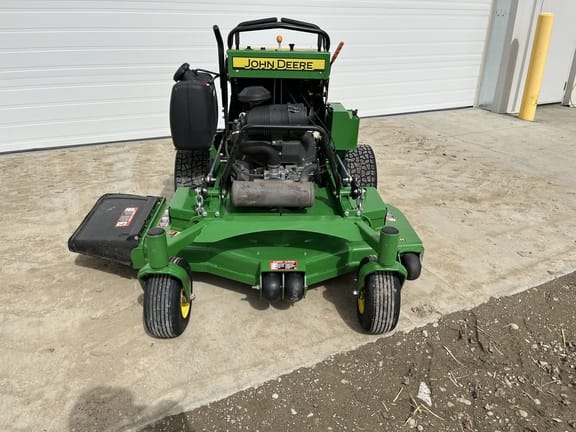 2023 John Deere 652R