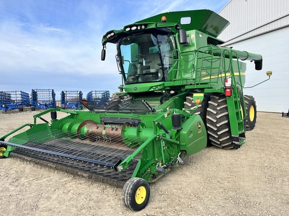 2013 John Deere S690
                                price reduced