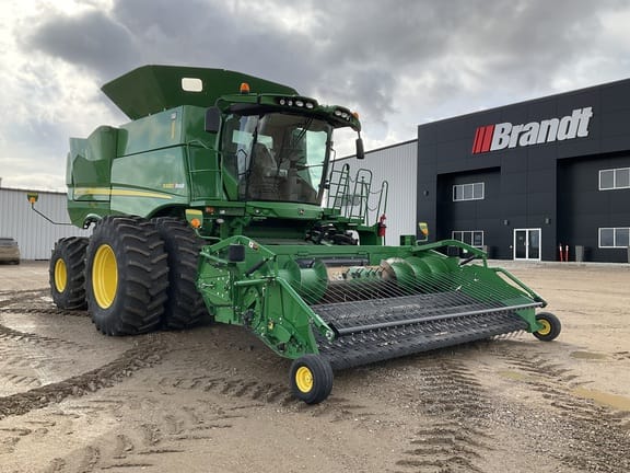2015 John Deere S680
price reduced