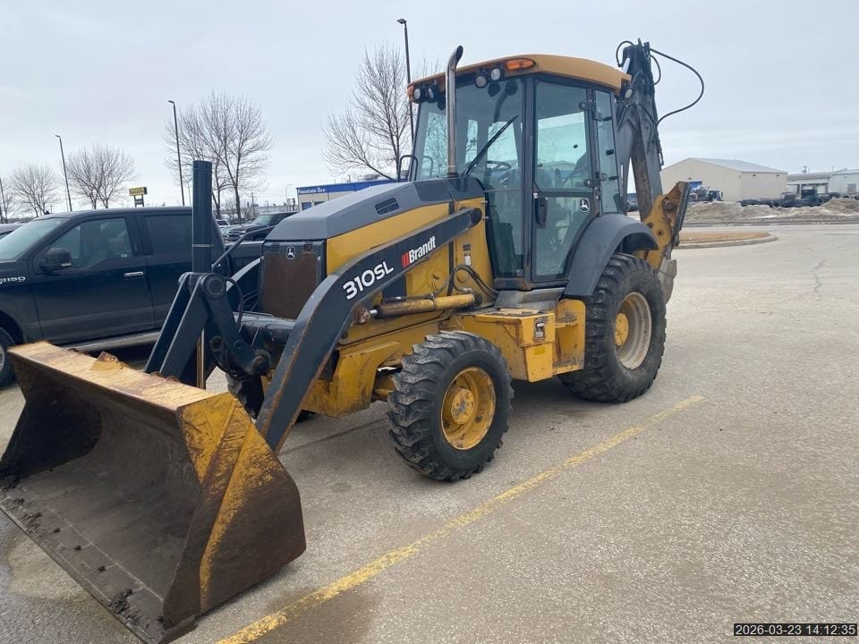 2017 JOHN DEERE 310SL