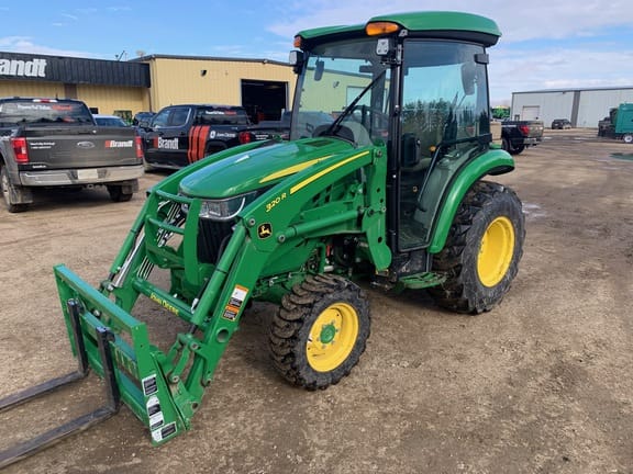 2024 John Deere 3046R