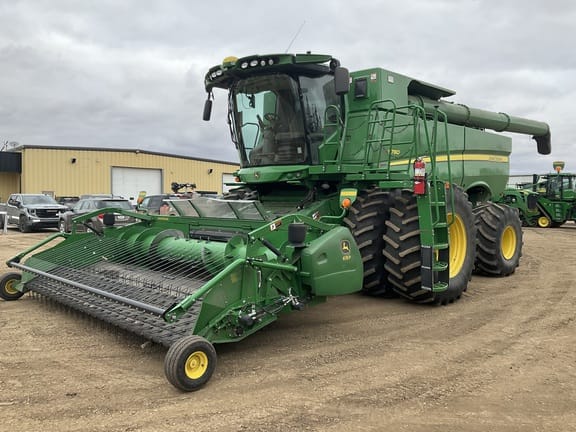 2021 John Deere S780