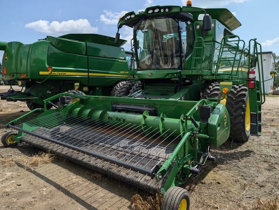 2015 John Deere S670
                                price reduced