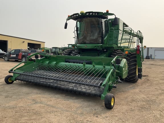 2022 John Deere X9 1100