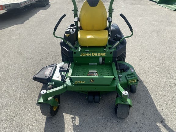 2022 John Deere Z735M