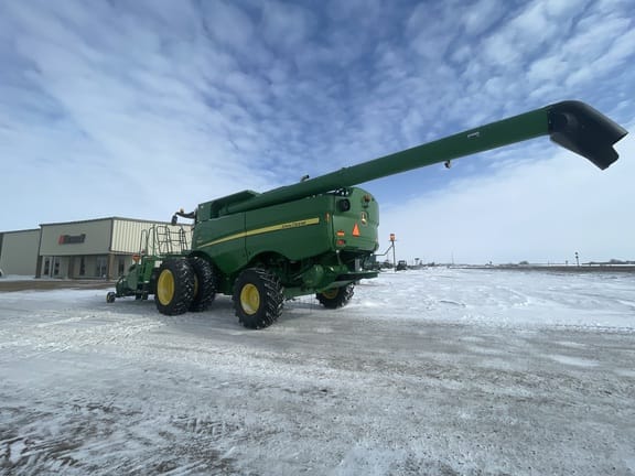 2014 John Deere S670
price reduced