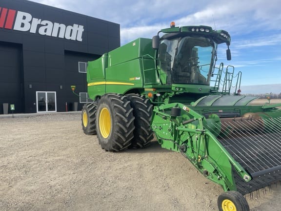 2012 John Deere S690
                                price reduced