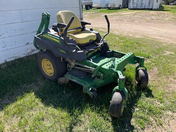 2013 John Deere Z920M