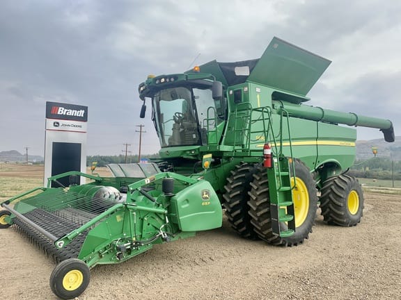 2016 John Deere S690
price reduced