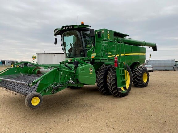 2013 John Deere S690
price reduced