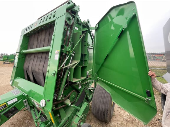 2021 John Deere 560M