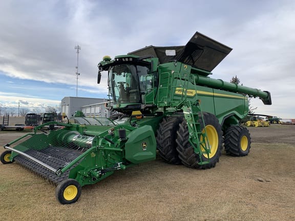 2022 John Deere X9 1000