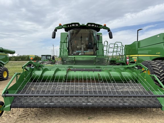 2018 John Deere S790