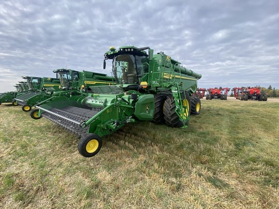 2022 John Deere X9 1000