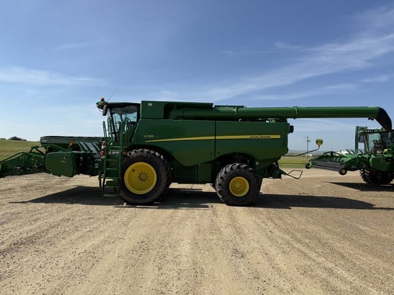 2018 John Deere S790
