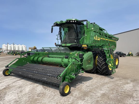 2022 John Deere X9 1000