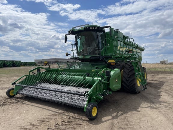 2022 John Deere X9 1000