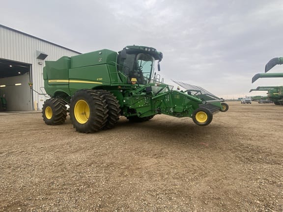 2022 John Deere S790