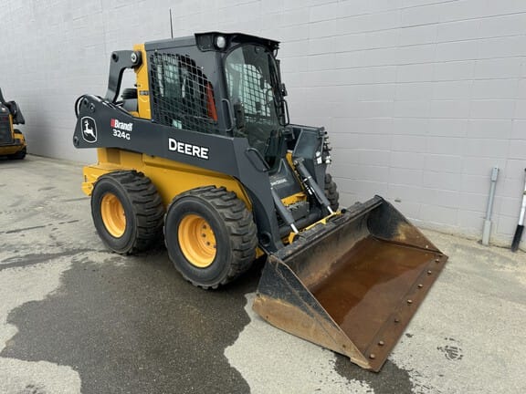 2023 John Deere 324G