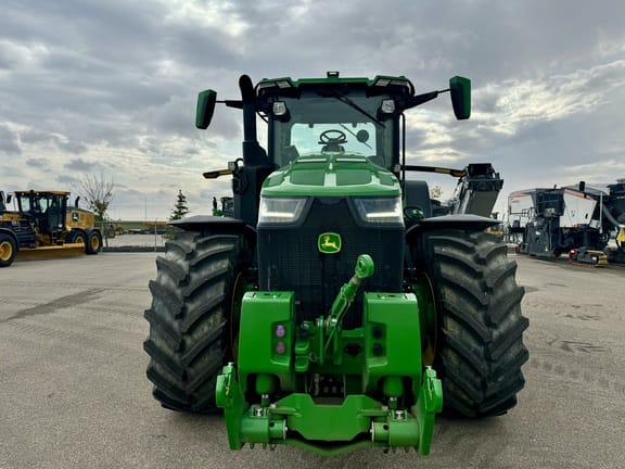 2023 John Deere 8R 310
