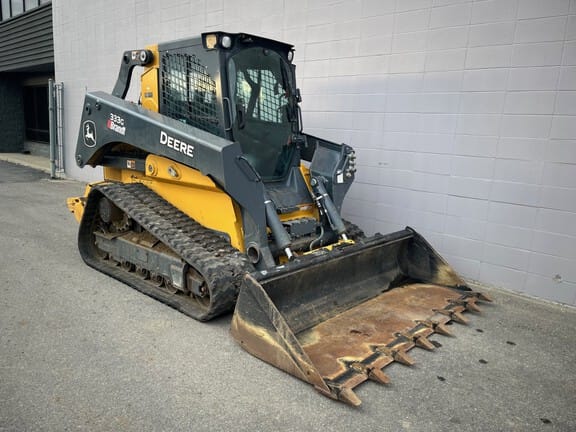 2023 John Deere 333G