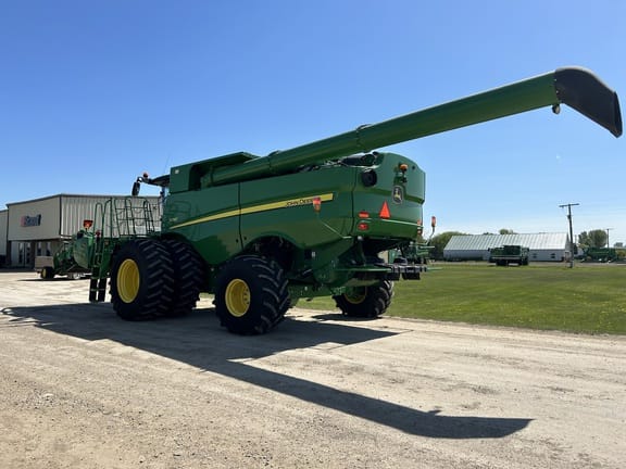 2018 John Deere S780