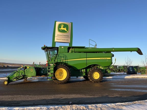2014 John Deere S680