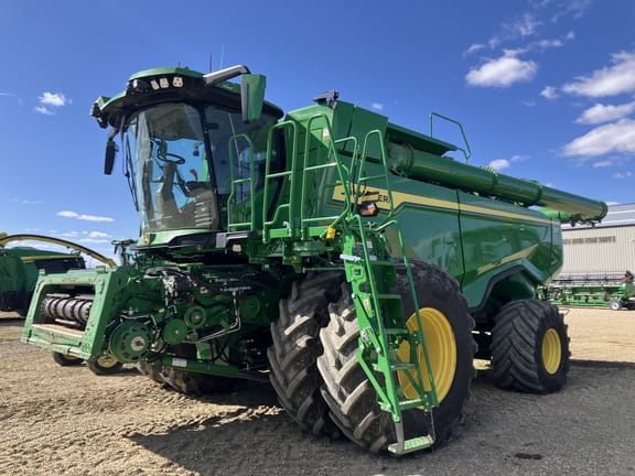 2024 John Deere X9 1100