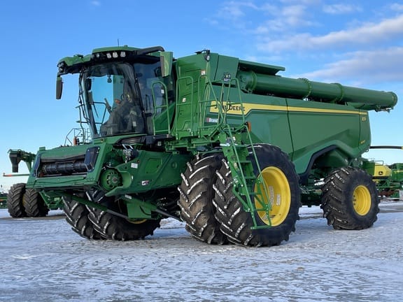 2022 John Deere X9 1100
price reduced