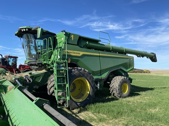 2023 John Deere X9 1100
                                price reduced