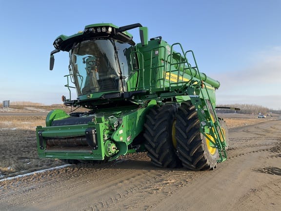2023 John Deere X9 1100