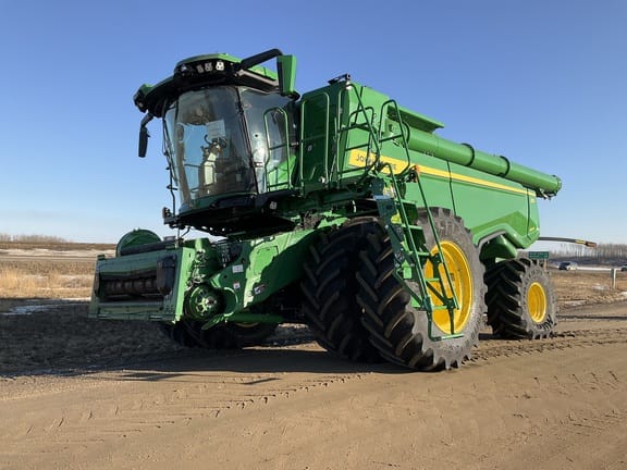 2023 John Deere X9 1100
                                price reduced