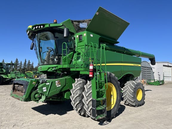 2017 John Deere S680