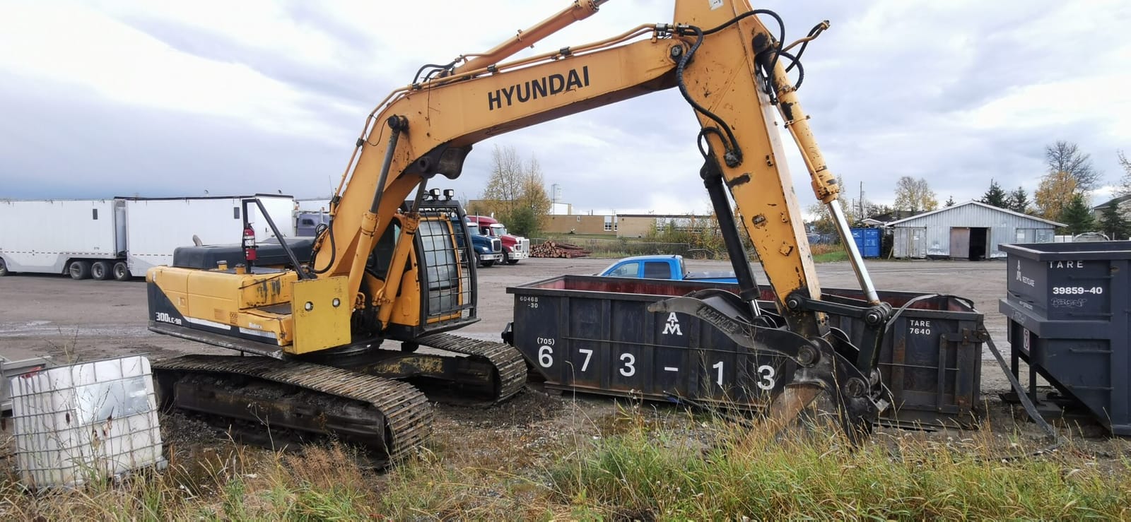 2016 Hyundai Robex 300LC-9A Excavator