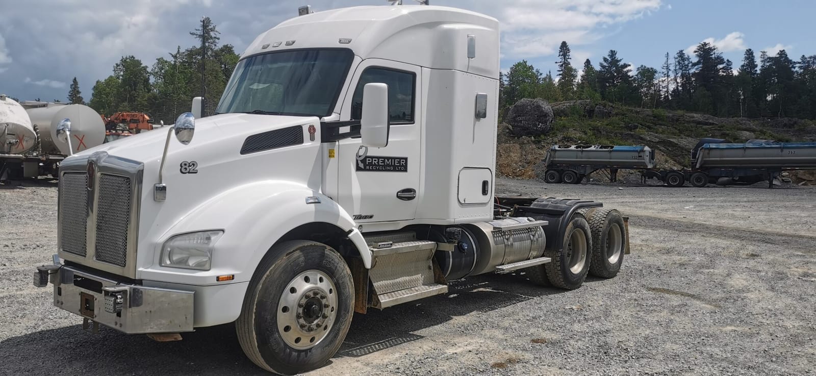 2018 Kenworth T880 T/A Highway Truck
