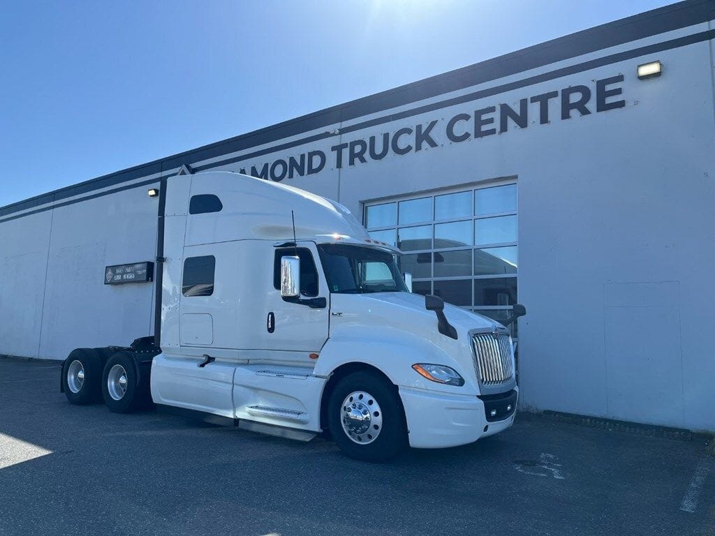 2018 International® LT 6x4