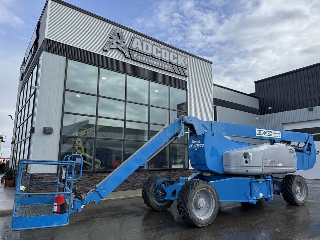 2016 Genie ZX-135/70 Articulating Boom Lift
