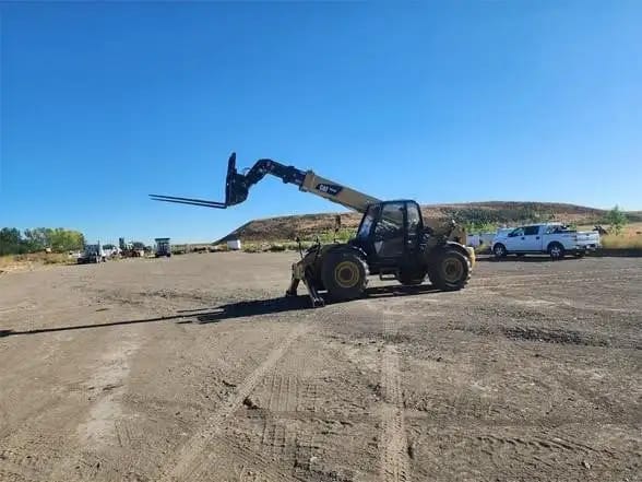 2013 CATERPILLAR TH514C