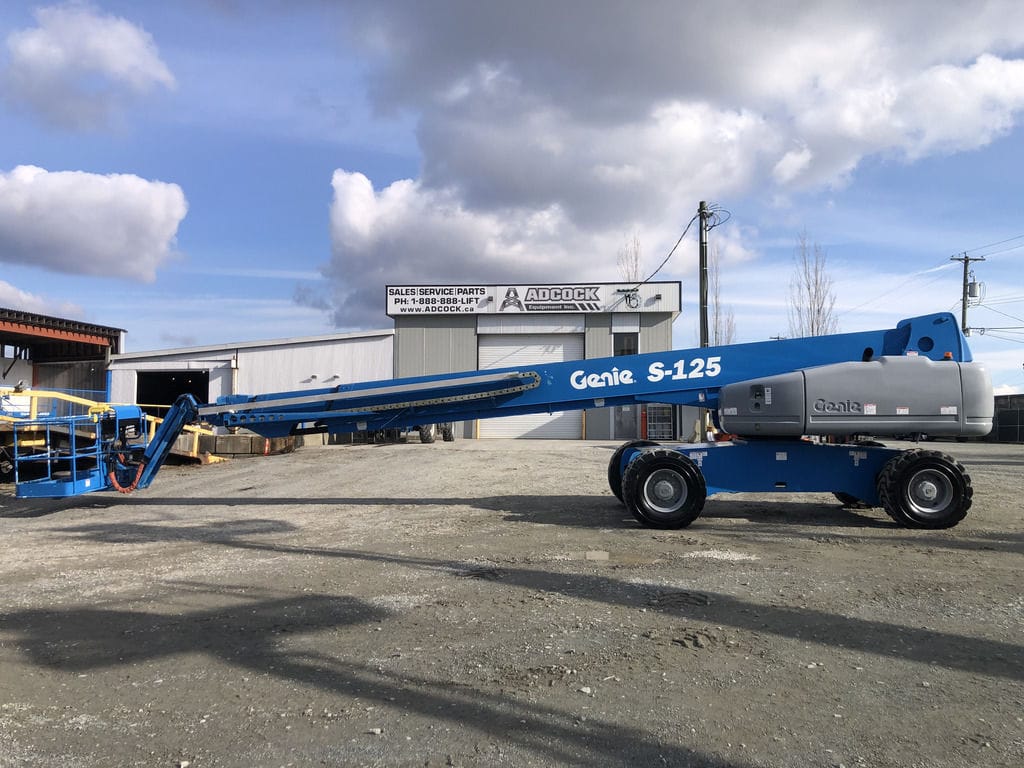 2007 Genie S-125 Telescopic Boom Lift (Refurb)