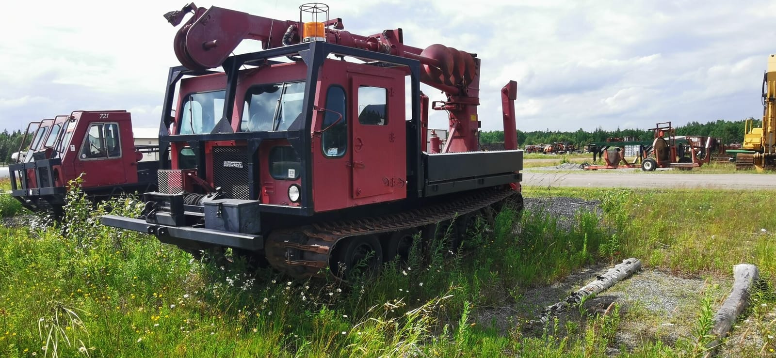 Go-Tract GT1000 Derrick