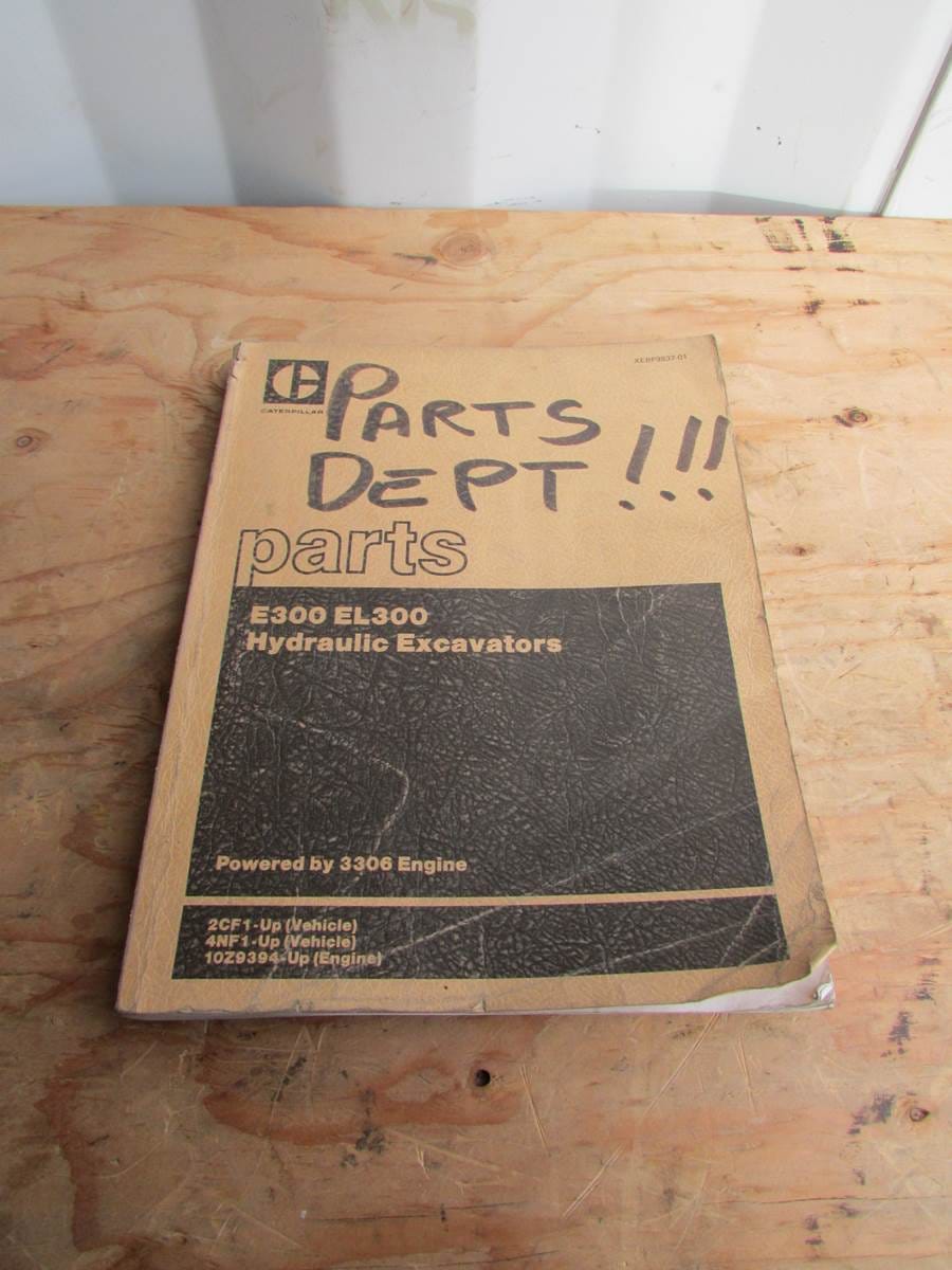 Caterpillar E300/EL300 Parts Book
