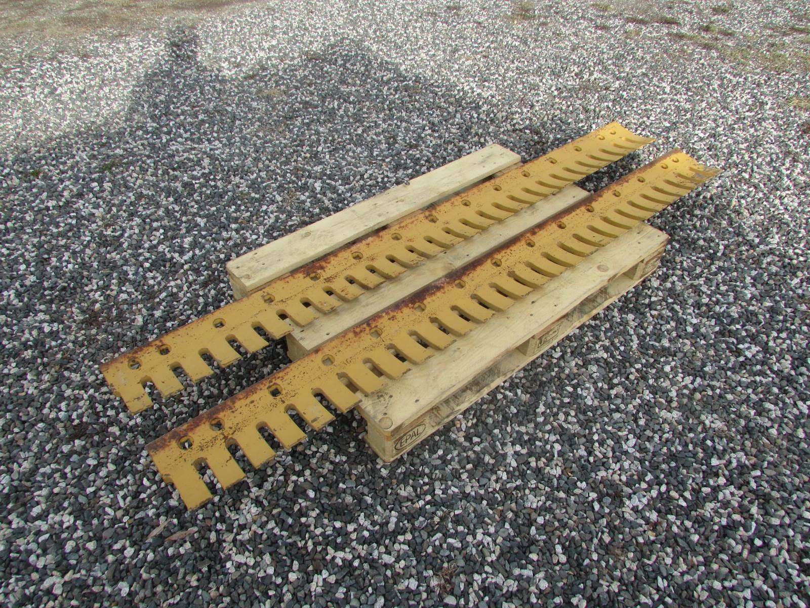 Black Cat 7D1577 7 FT Curved Motor Grader Ice Cutting Edge Set