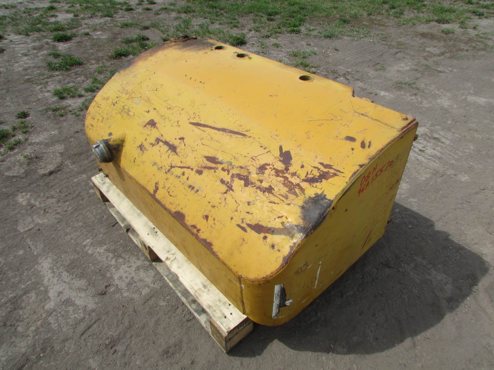 Caterpillar D8H 2S8284 Fuel Tank