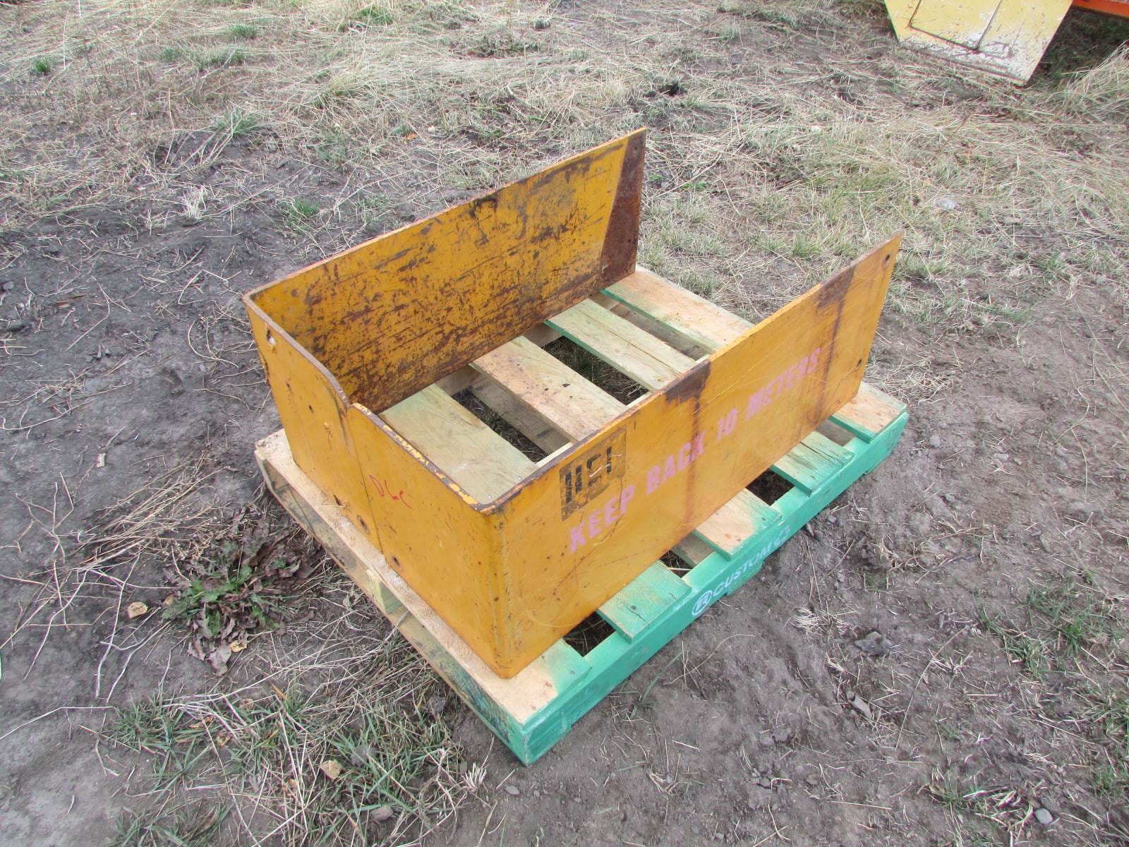 Caterpillar D6C Side Wrap Around Guards